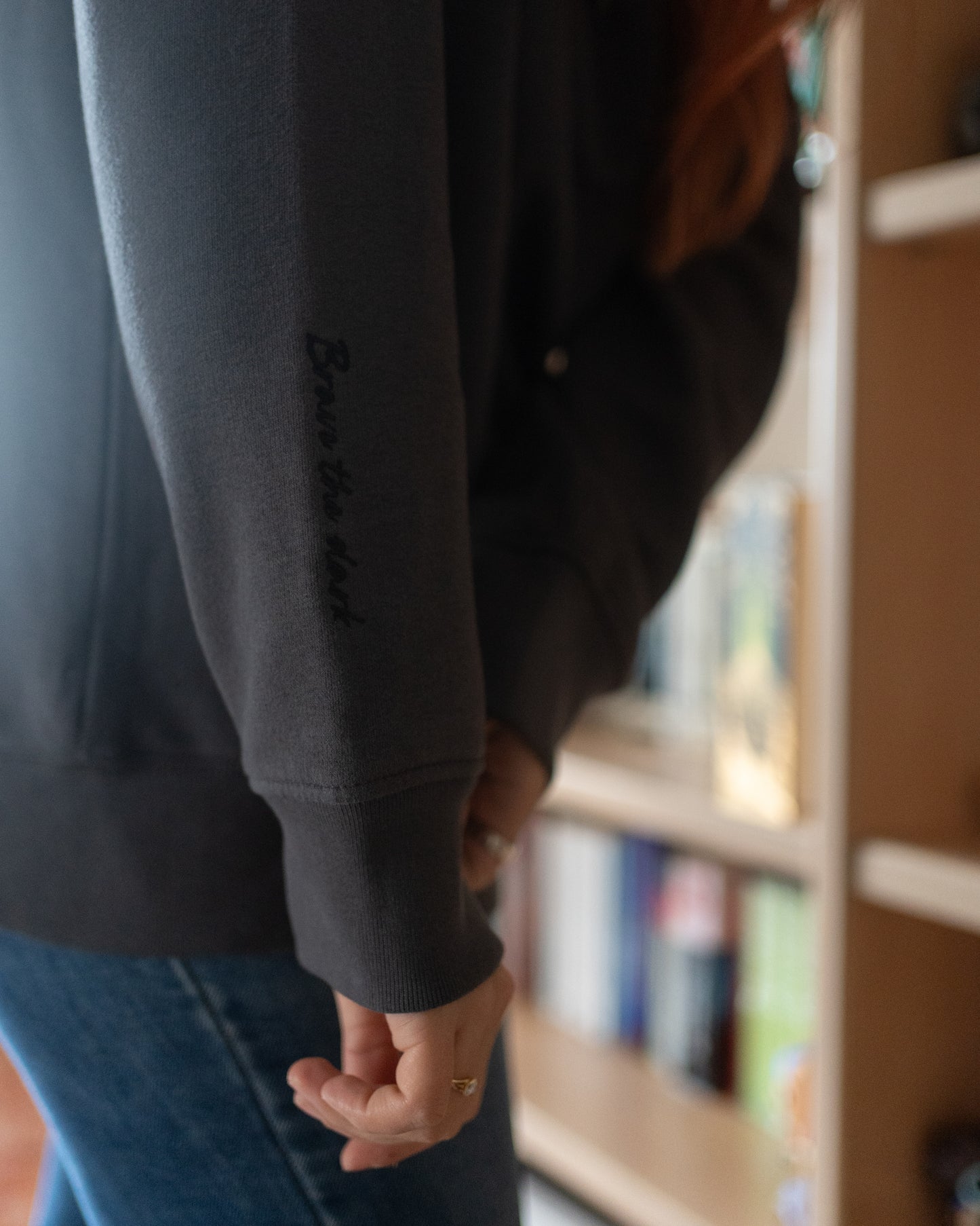 Sudadera Bordada Ónix